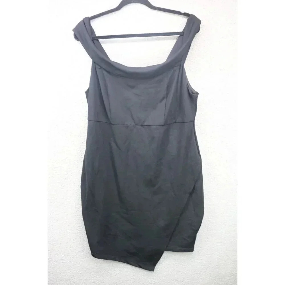 Torrid Off the Shoulder Faux Wrap Short Bodycon Dress-Size 14-Stretchy - Picture 1 of 8